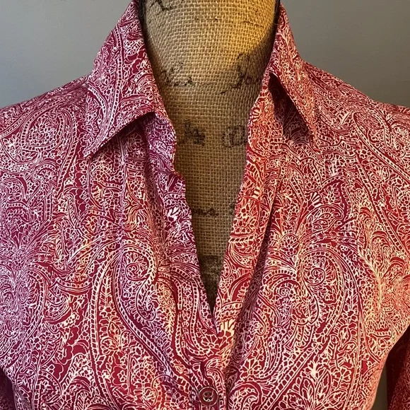 New York & Company Button Up Collared Blouse Quarter Sleeve Cinched Waist Size S - Picture 3 of 5